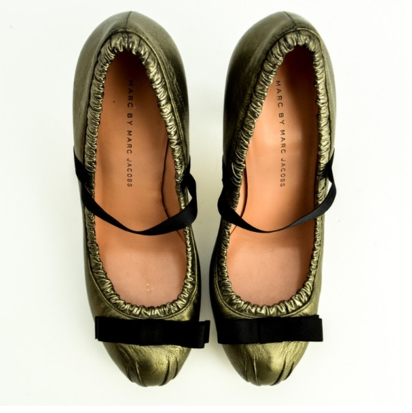 Marc Jacobs Bronze Mary Jane bows Heels Sz 39 - Picture 2 of 7
